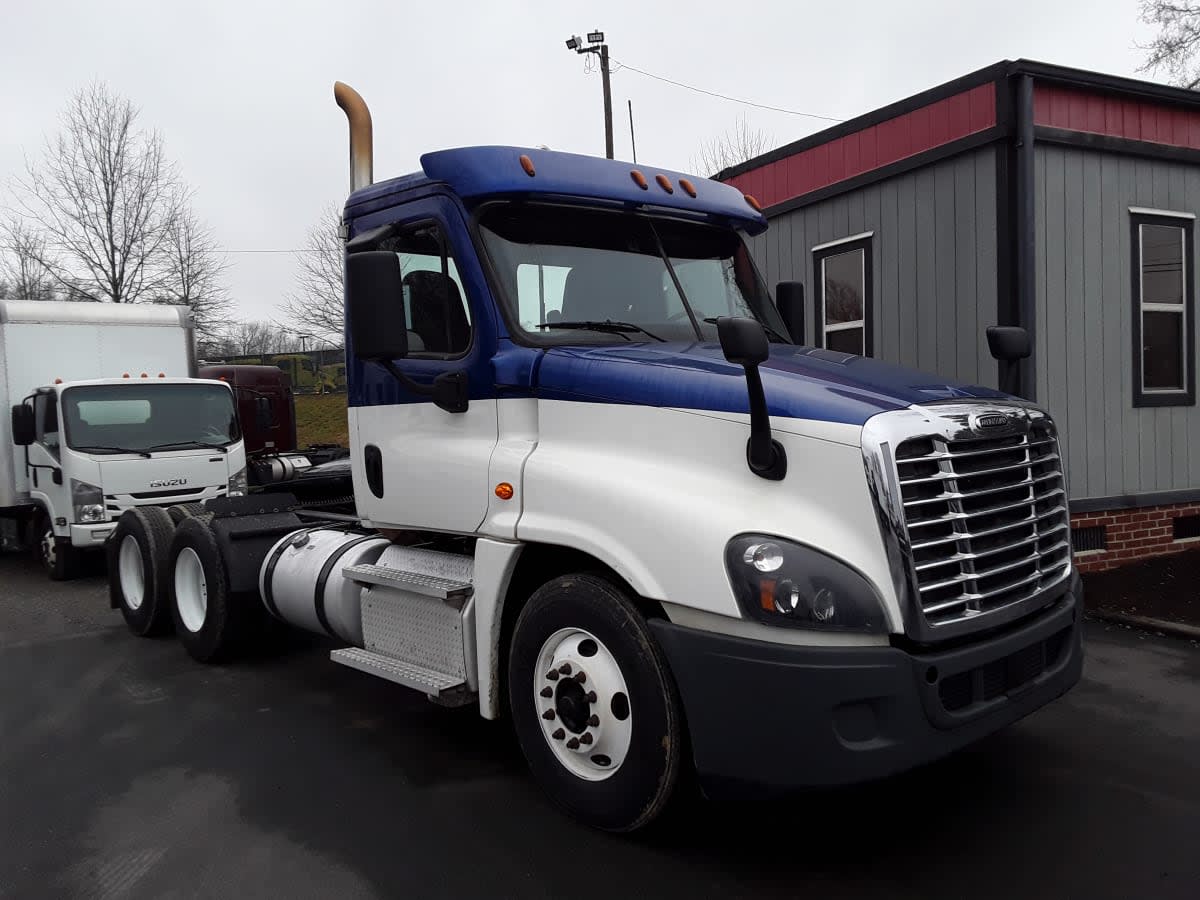 2020 Freightliner - image 3