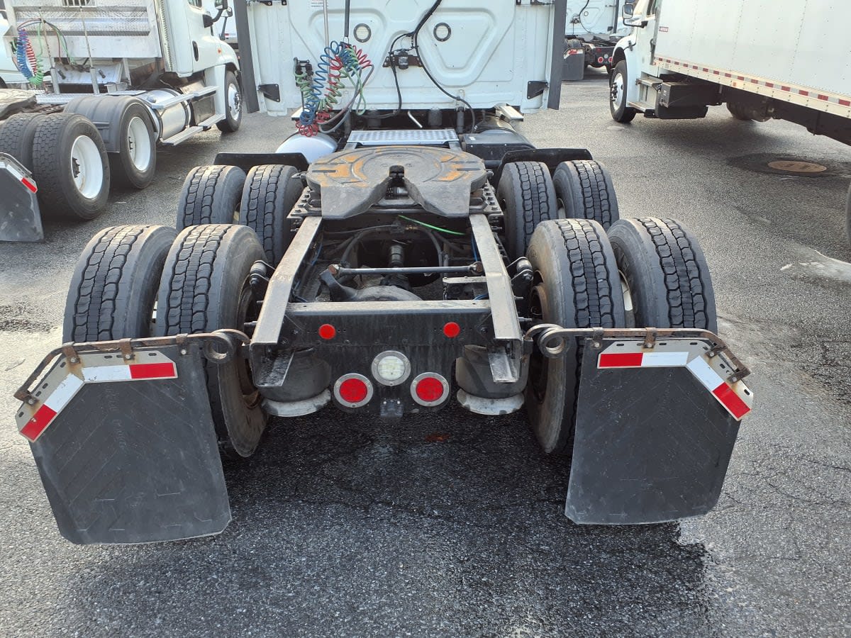 2020 Freightliner/Mercedes CASCADIA 125 875319