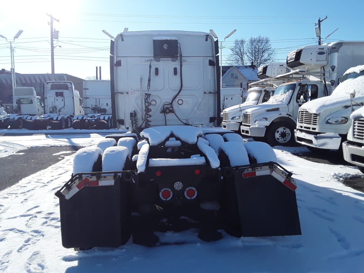 2020 Freightliner/Mercedes CASCADIA 125 875321