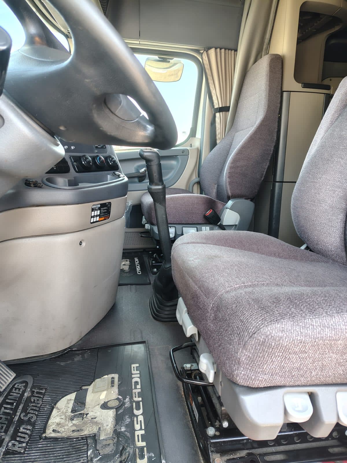 2020 Freightliner/Mercedes CASCADIA 125 875322