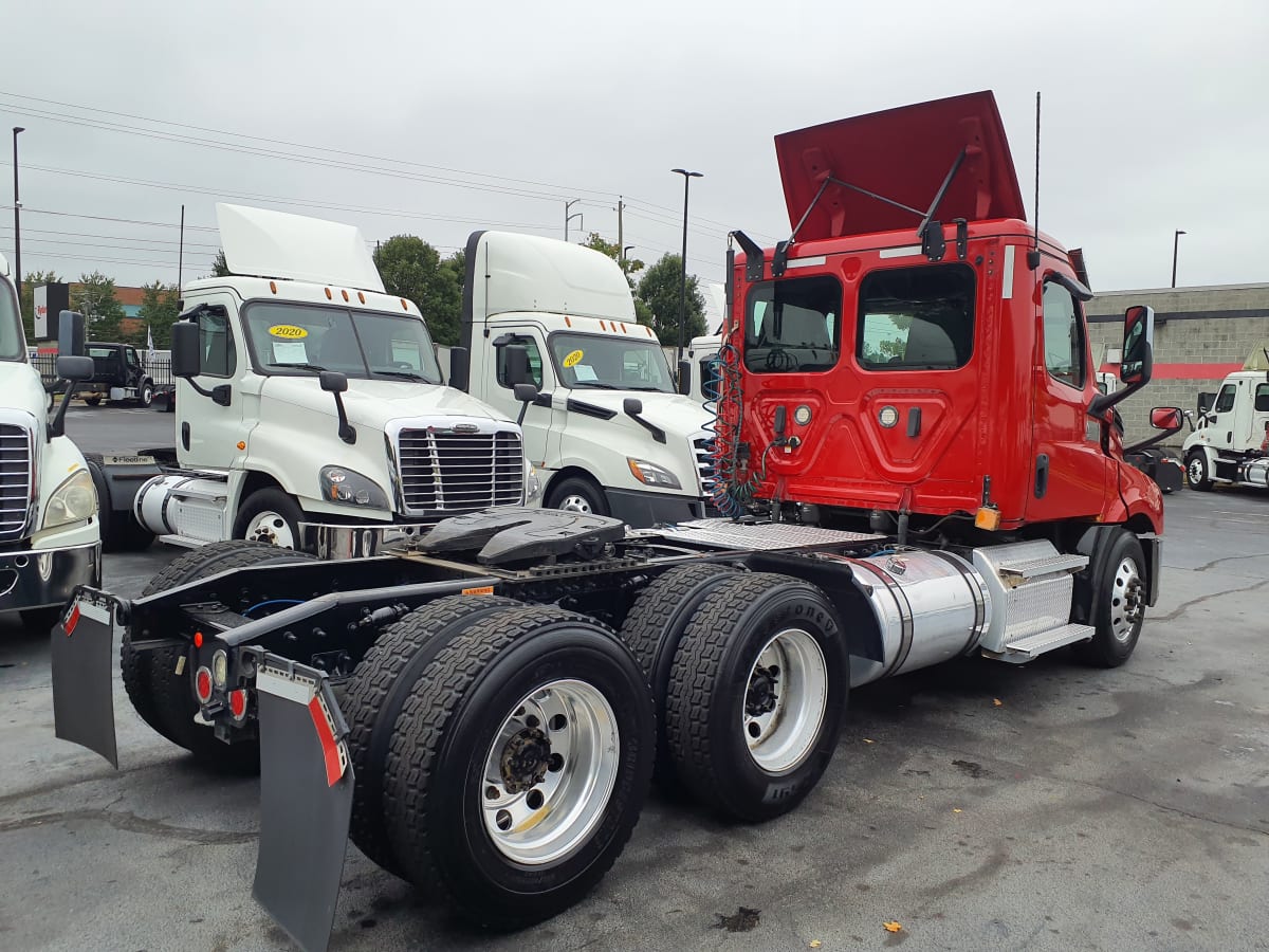 2019 Freightliner/Mercedes NEW CASCADIA PX12664 875396