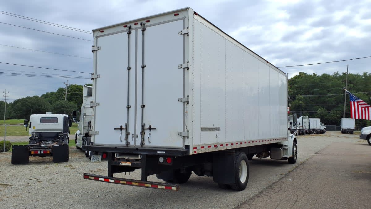 2019 Freightliner M2 106 875412