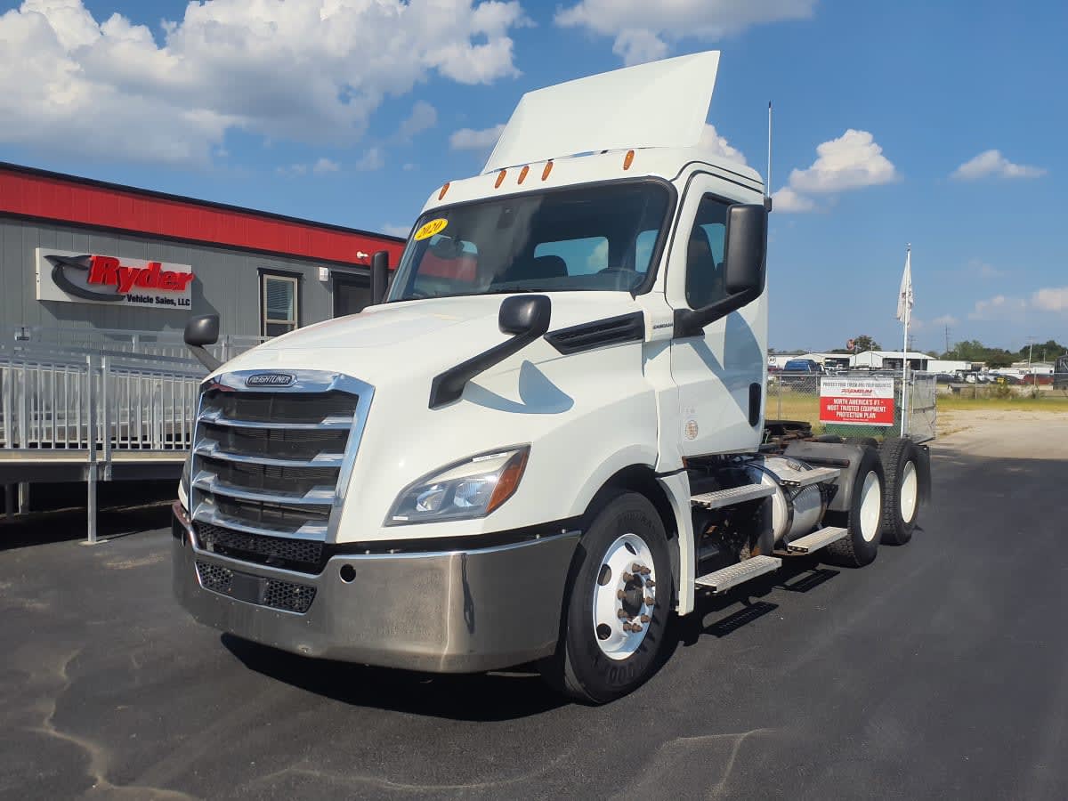2020 Freightliner Cascadia in Clarksville, IN