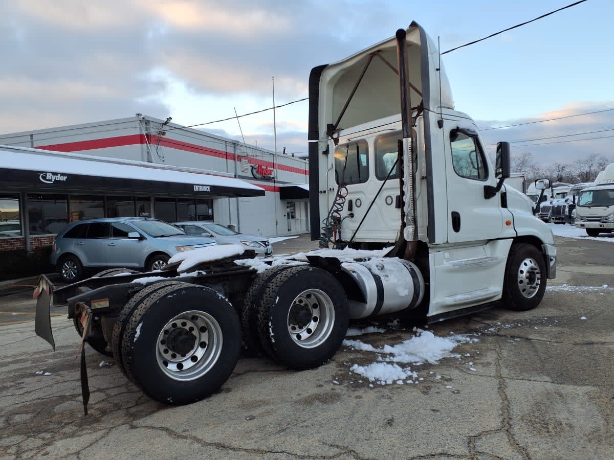 2019 Freightliner/Mercedes CASCADIA 125 875427