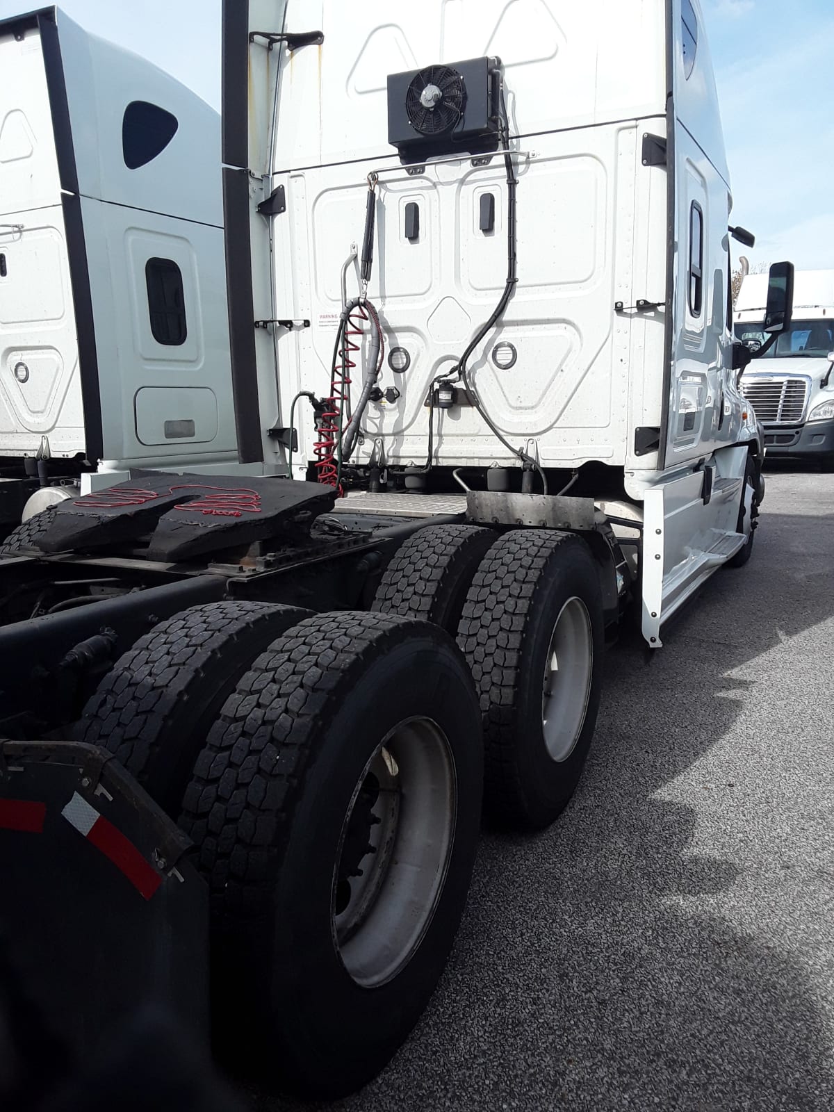 2020 Freightliner/Mercedes CASCADIA 125 875531