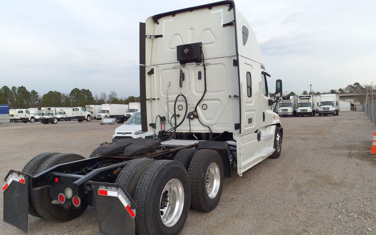 2020 Freightliner/Mercedes CASCADIA 125 875546
