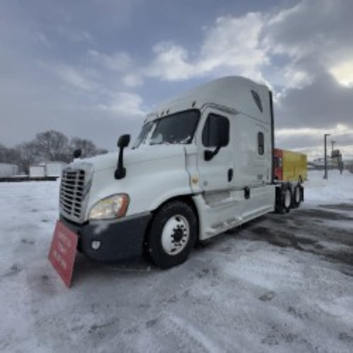 2020 Freightliner - image 1