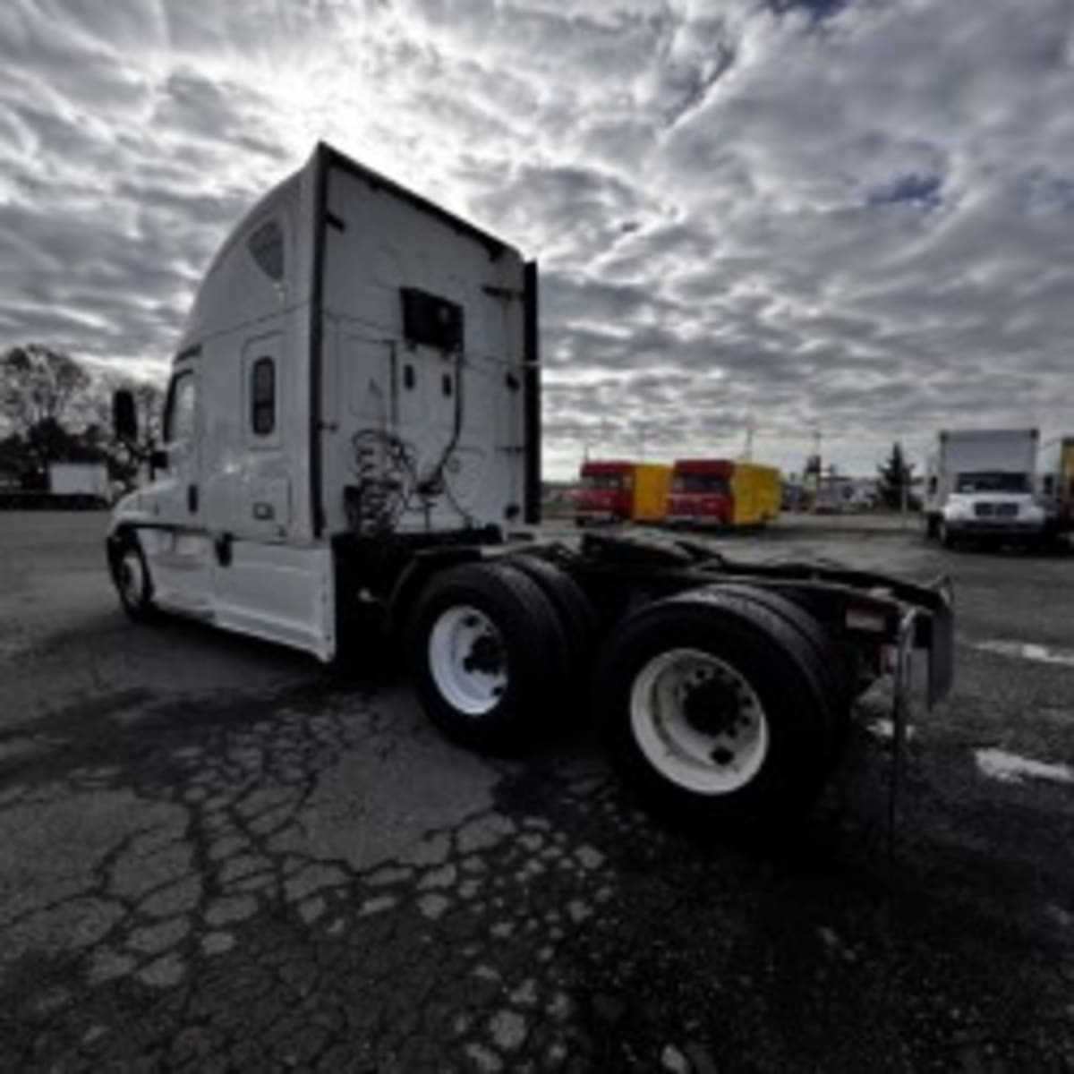 2020 Freightliner - image 6