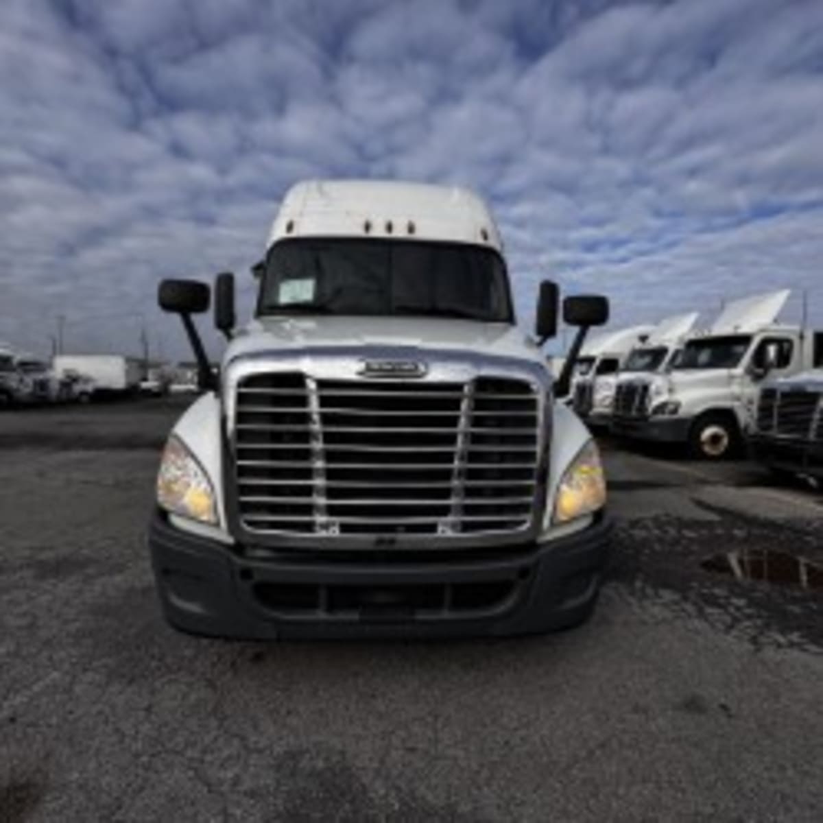 2020 Freightliner - image 2