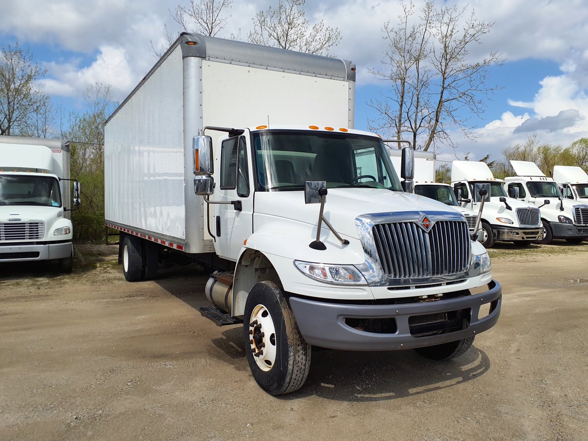 2019 Navistar International 4300 875620