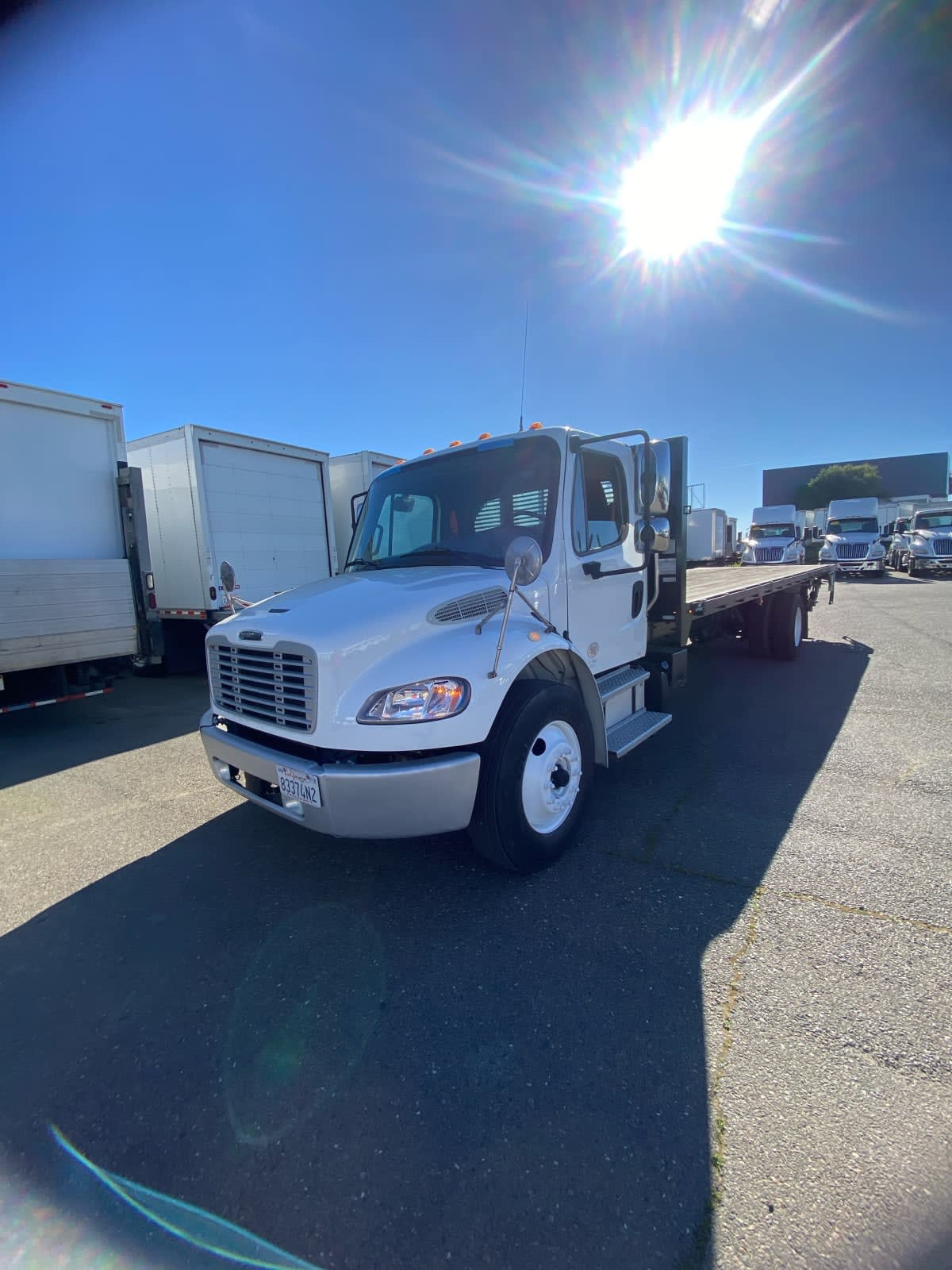 2019 Freightliner/Mercedes M2 106 875726
