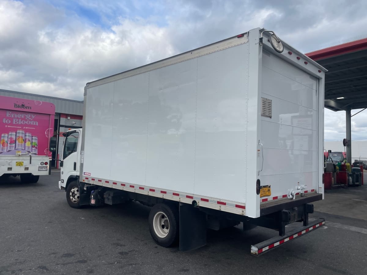 2019 Isuzu NPR HD 875732
