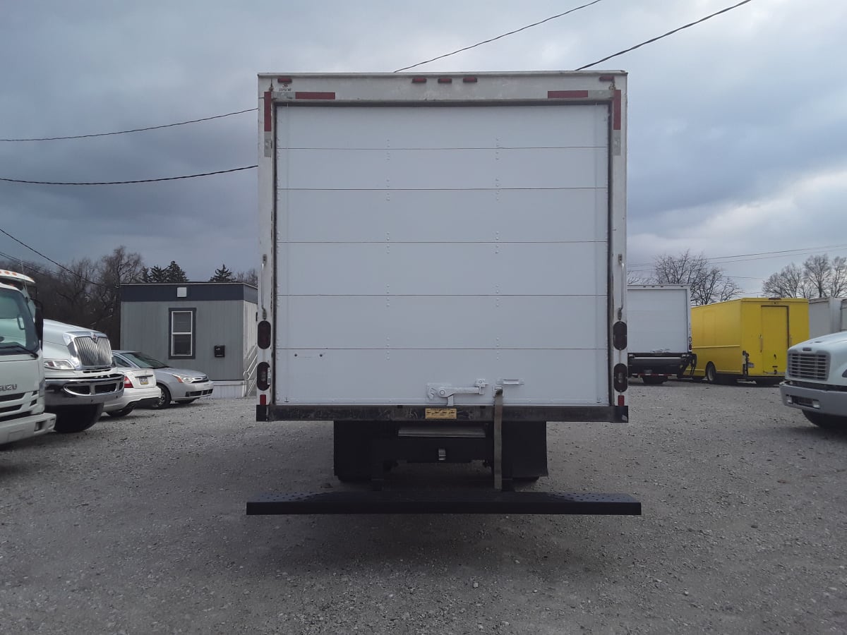 2019 Isuzu NPR 875745