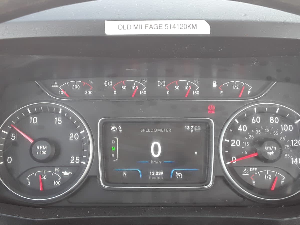 2019 Navistar International LT625 DAYCAB T/A 875789