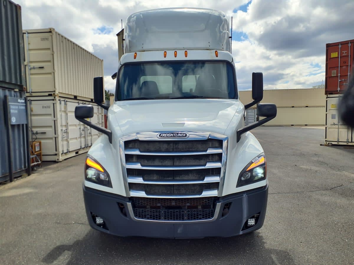 2019 Freightliner/Mercedes NEW CASCADIA 126 875801