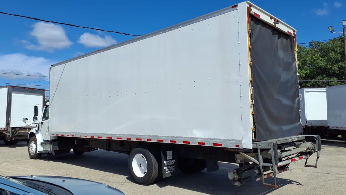 2019 Freightliner/Mercedes M2 106 875823