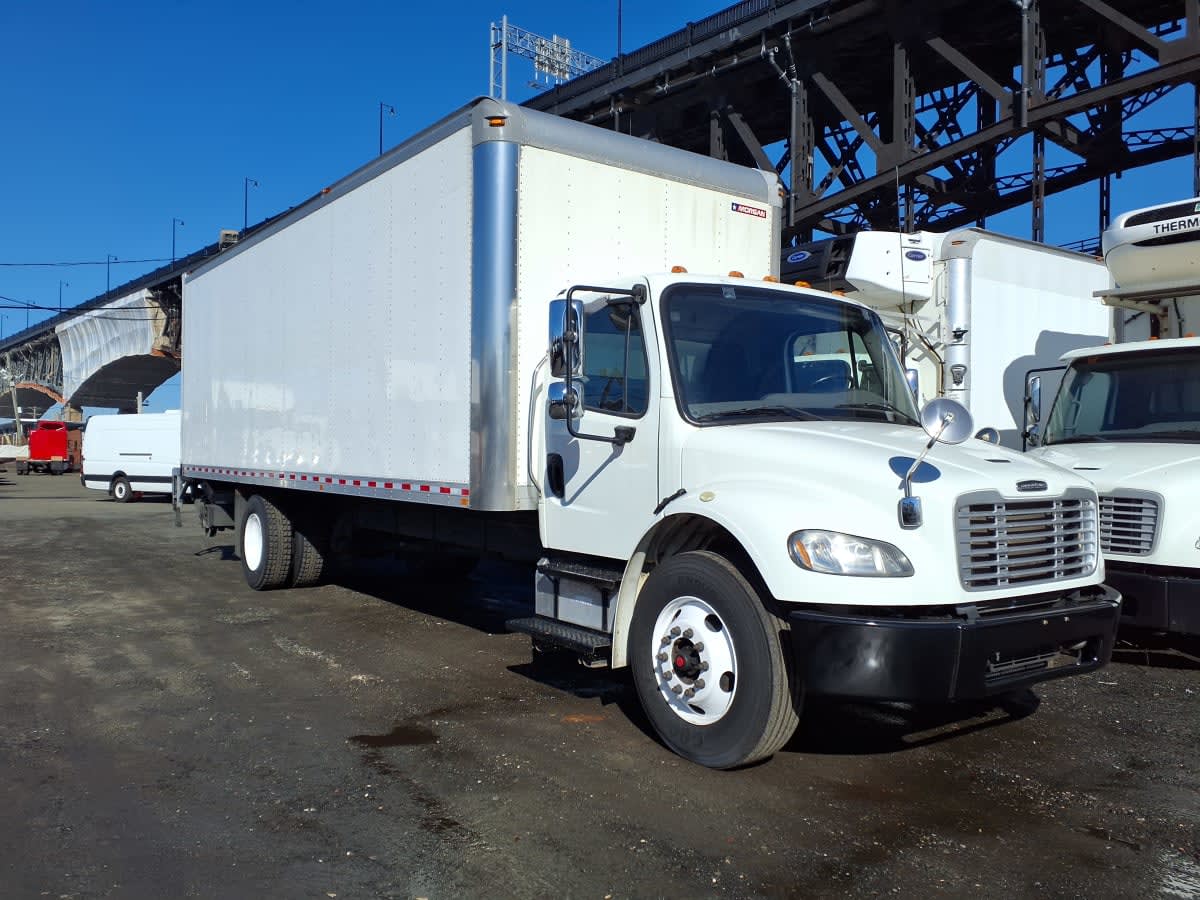 2019 Freightliner/Mercedes M2 106 875824