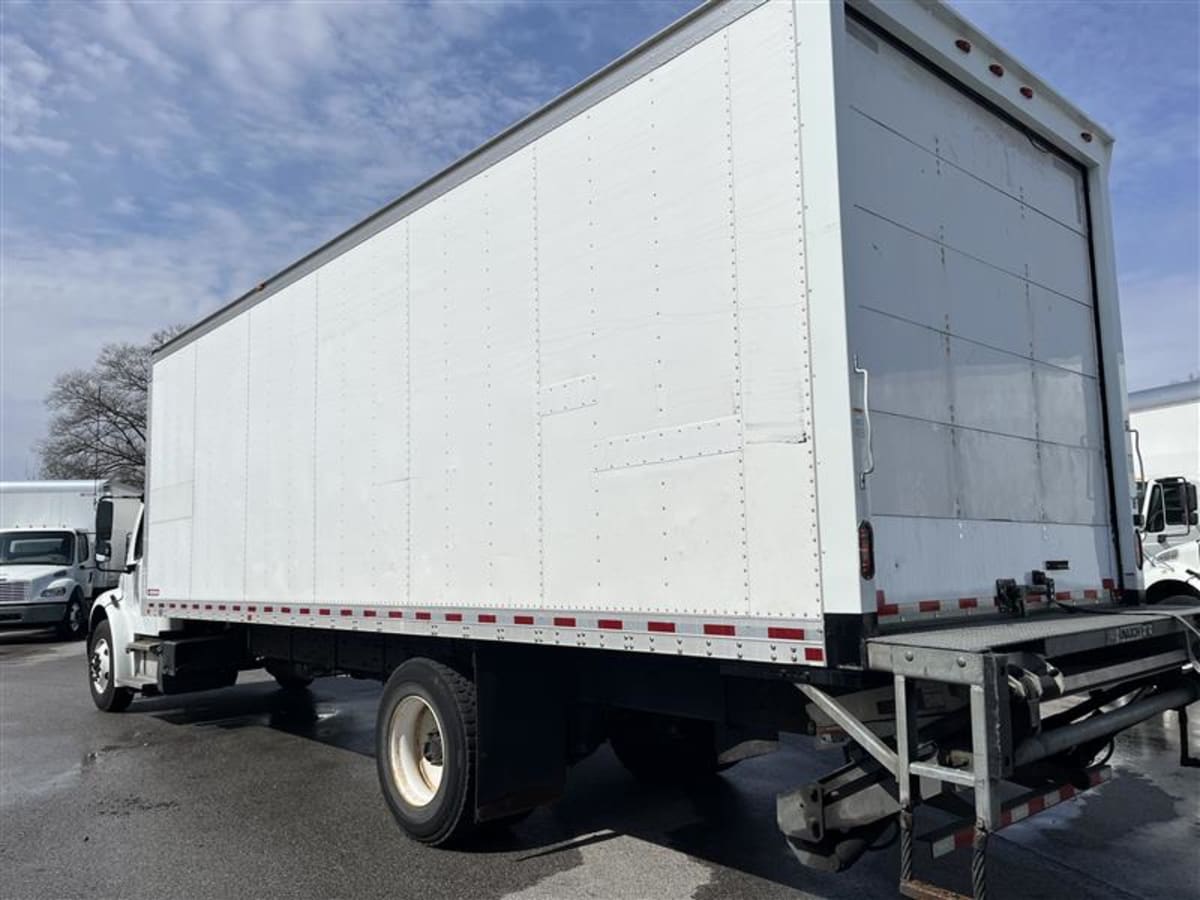 2019 Freightliner/Mercedes M2 106 875825