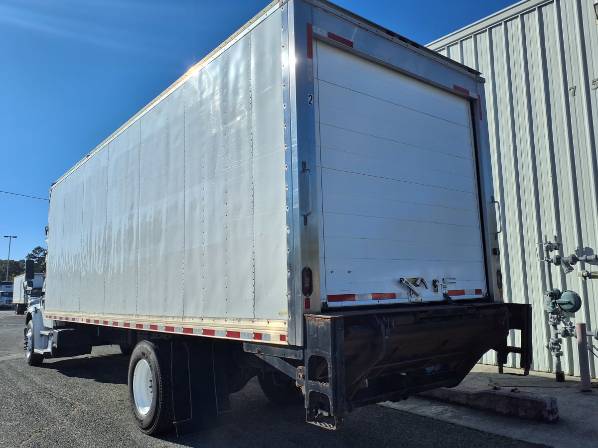 2019 Freightliner/Mercedes M2 106 875829