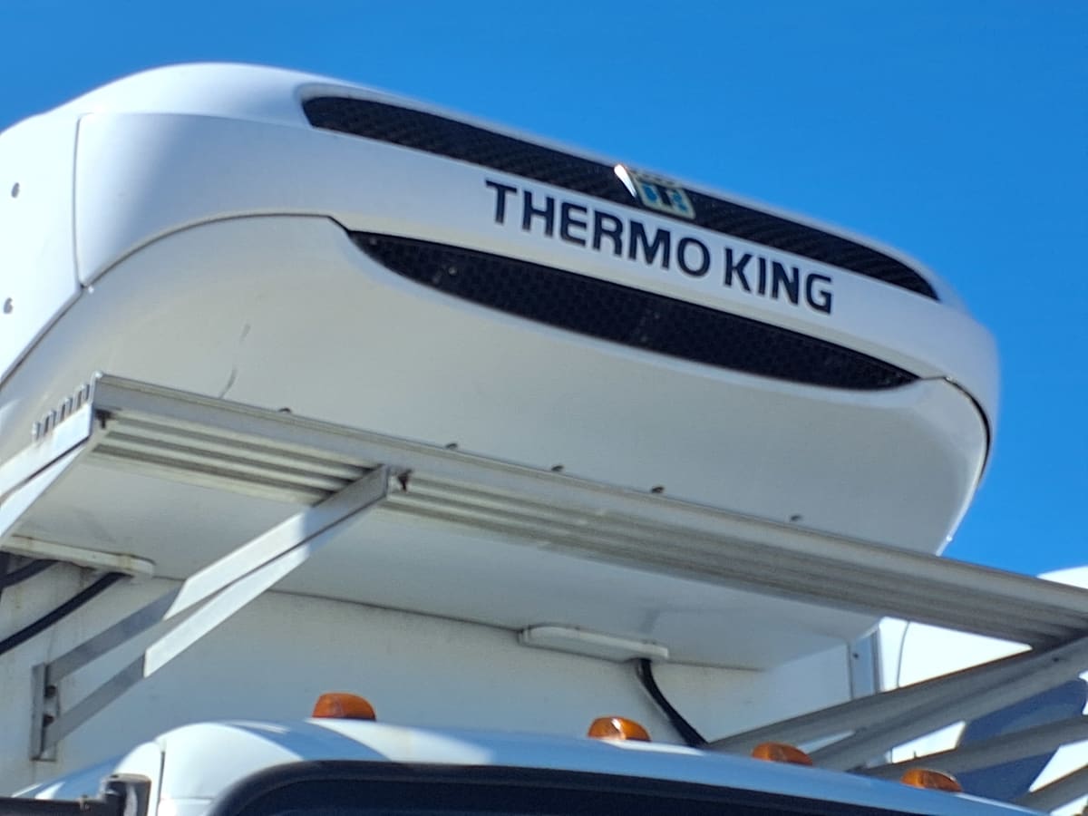 2019 Freightliner/Mercedes M2 106 875830