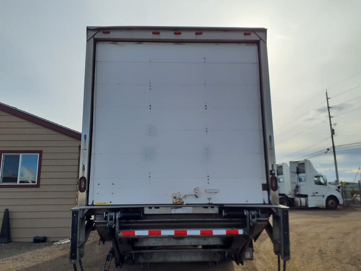 2019 Freightliner M2 106 - image 5