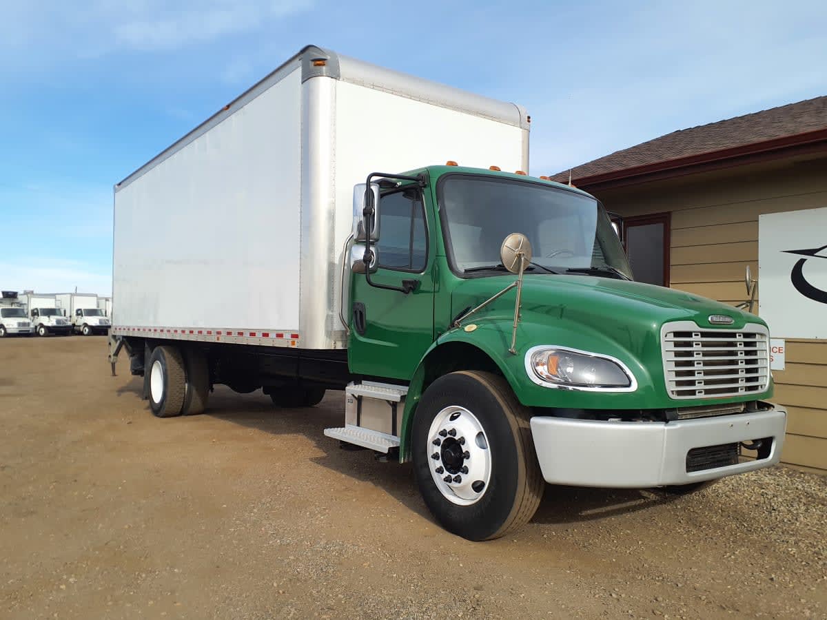 2019 Freightliner M2 106 - image 3