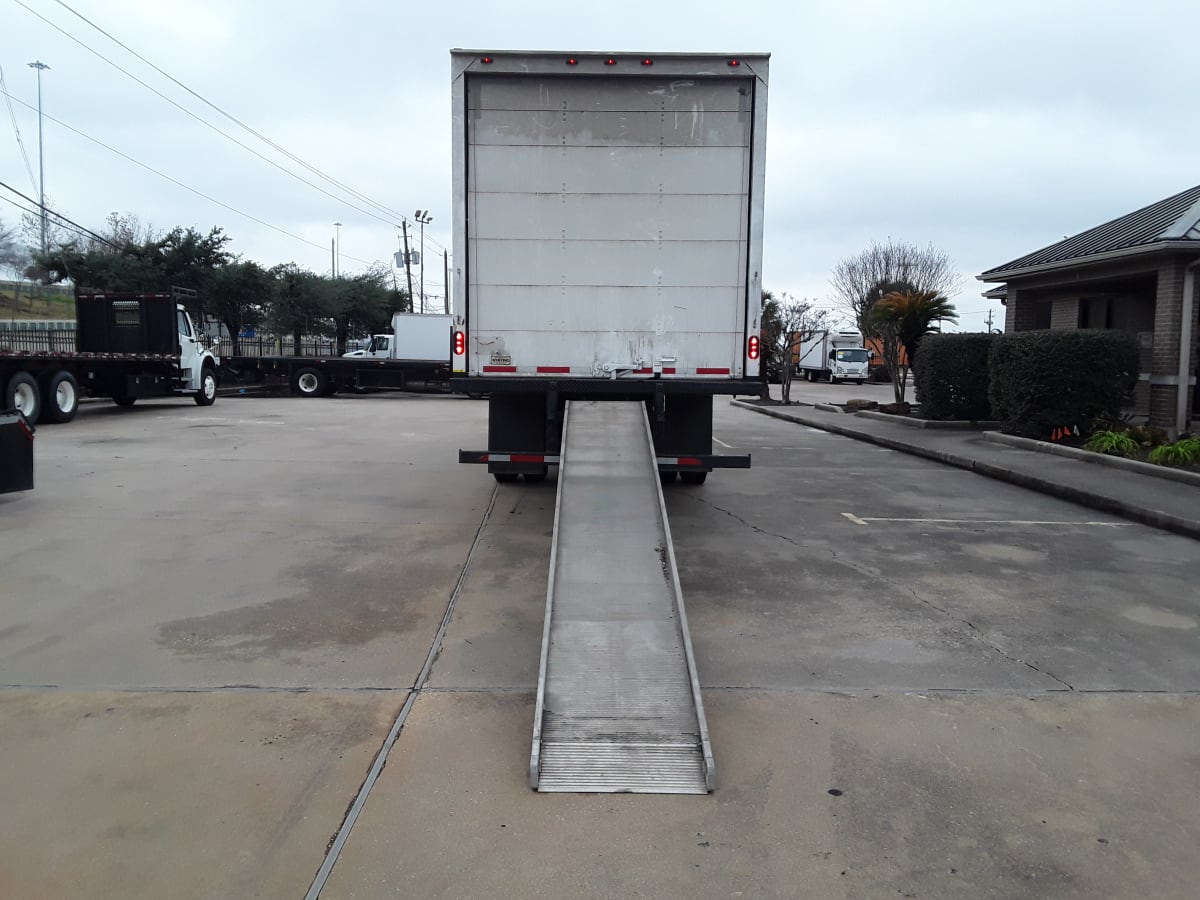 2019 Freightliner/Mercedes M2 106 875847