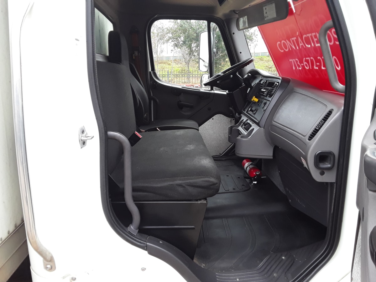 2019 Freightliner/Mercedes M2 106 875847