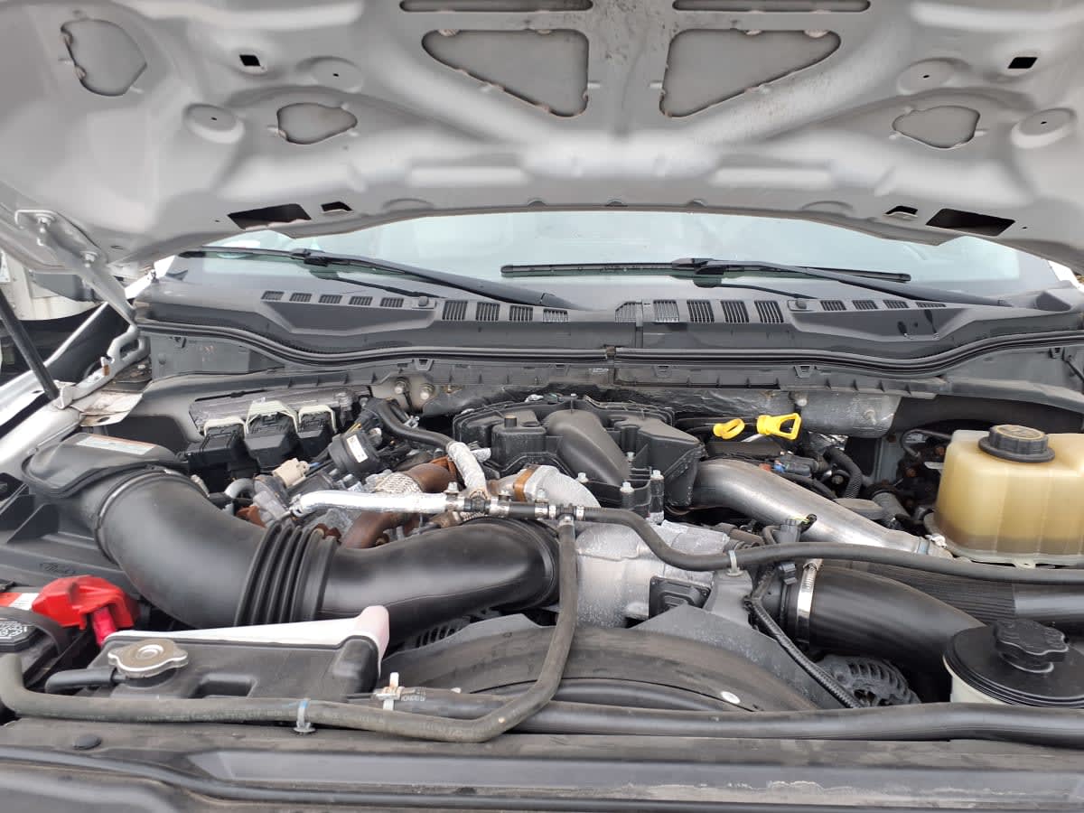 2019 Ford Motor Company F-550 SUPER DUTY 875870