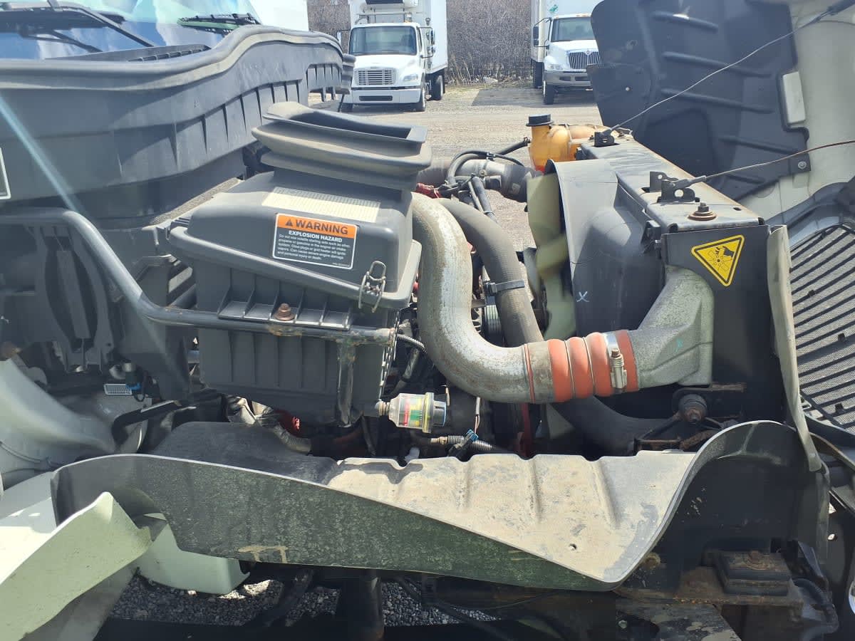 2019 Navistar International 4300 875880