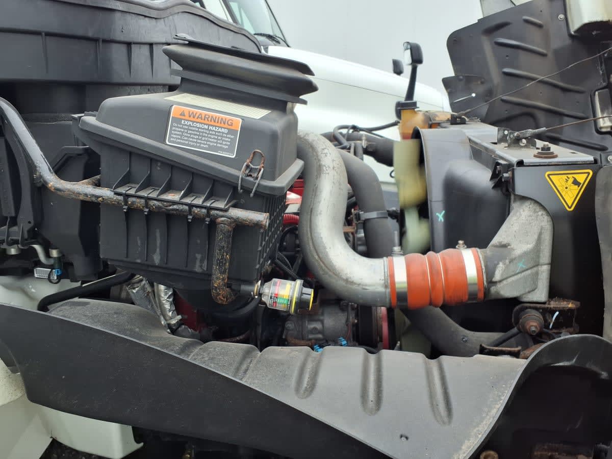 2019 Navistar International 4300 875881