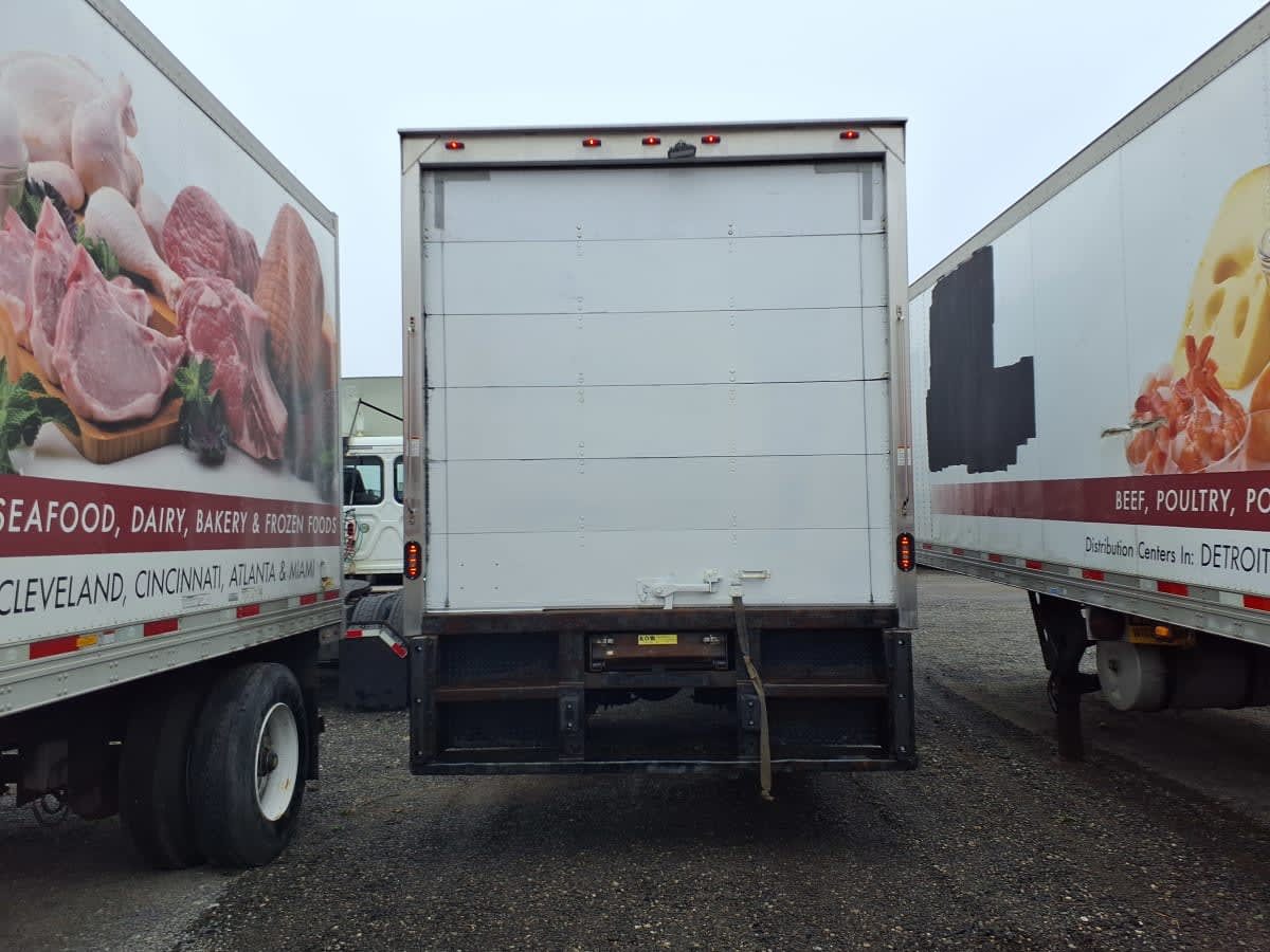 2019 Navistar International 4300 875881