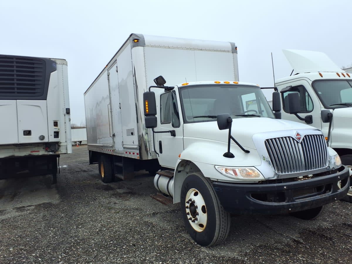2019 Navistar International 4300 875881
