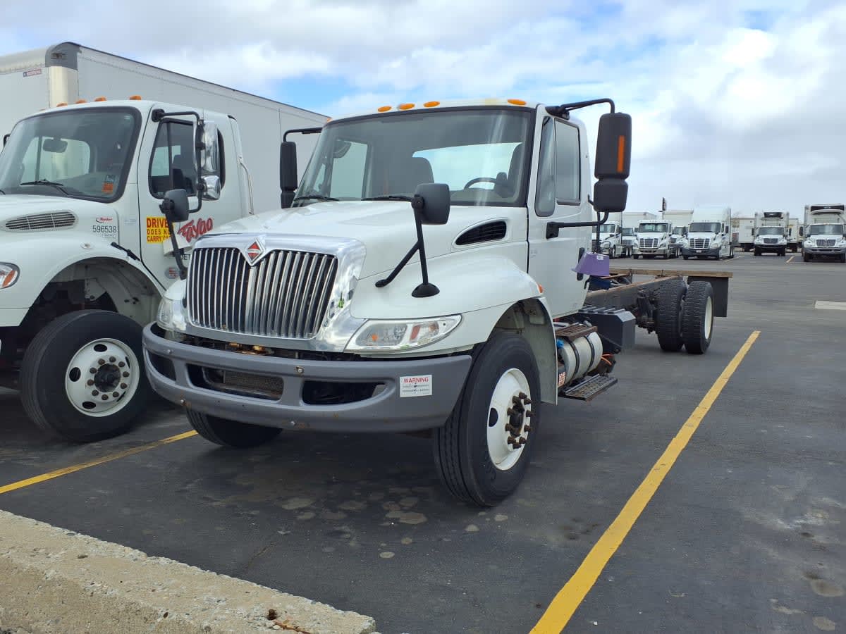 2019 Navistar International 4300 875889