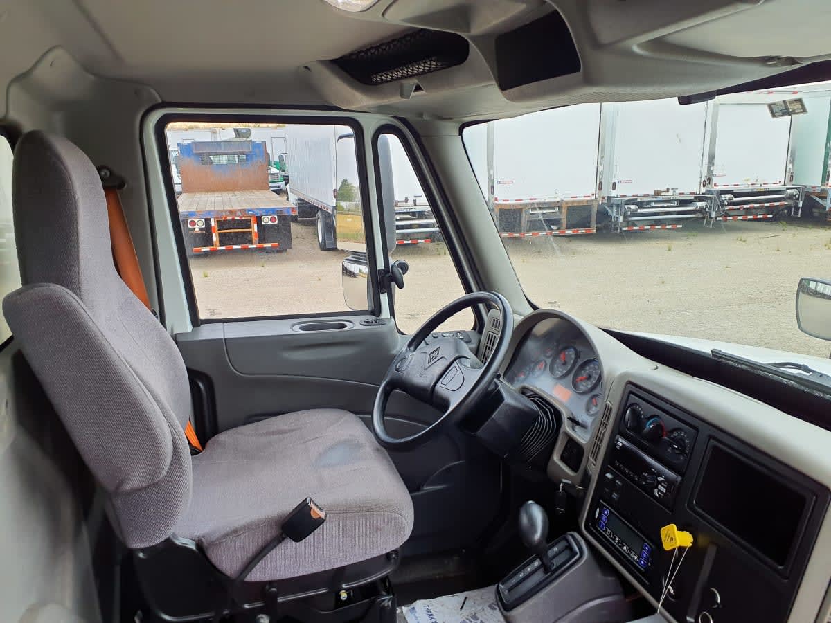 2019 Navistar International 4300 875901
