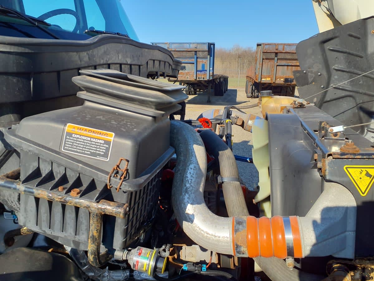 2019 Navistar International 4300 875902