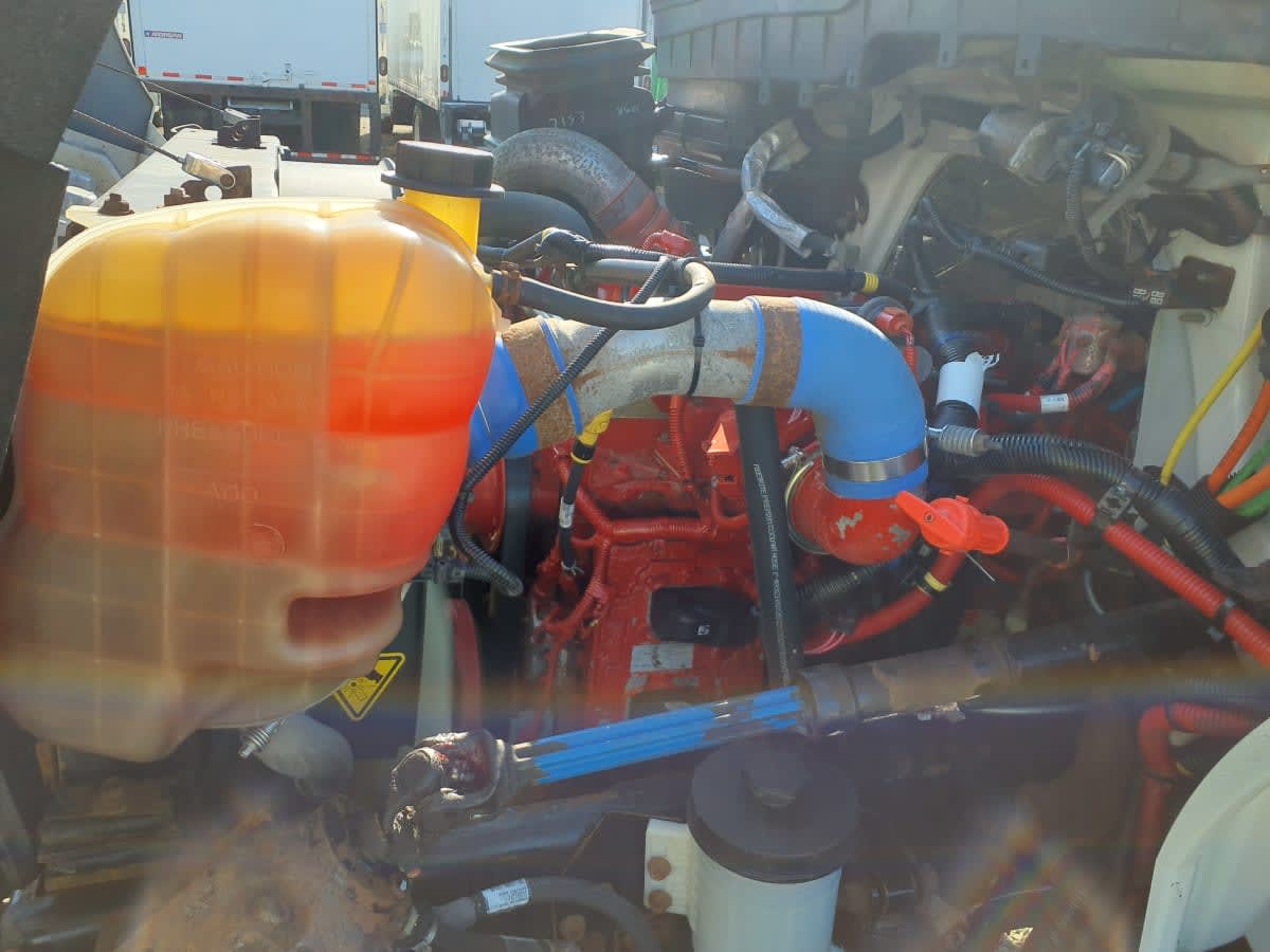 2019 Navistar International 4300 875902