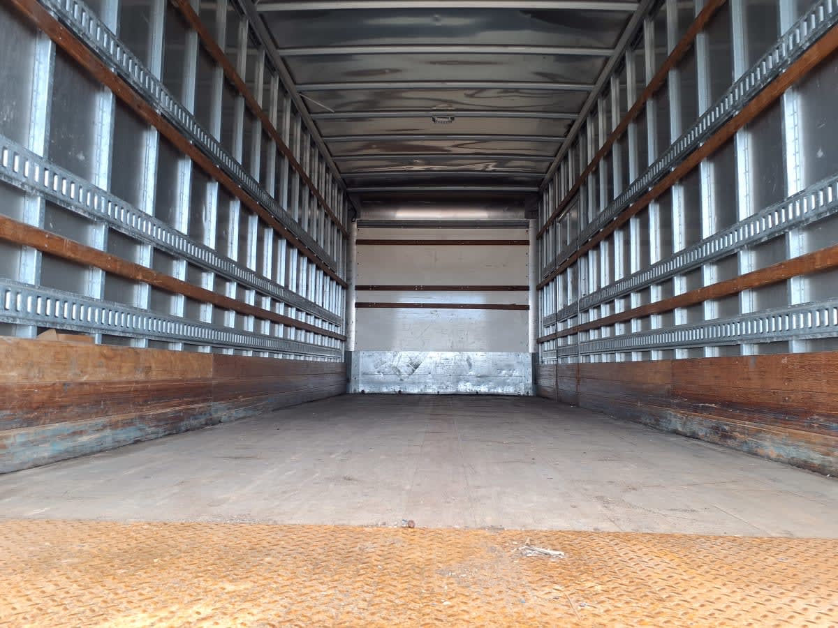 2019 Navistar International 4300 875903