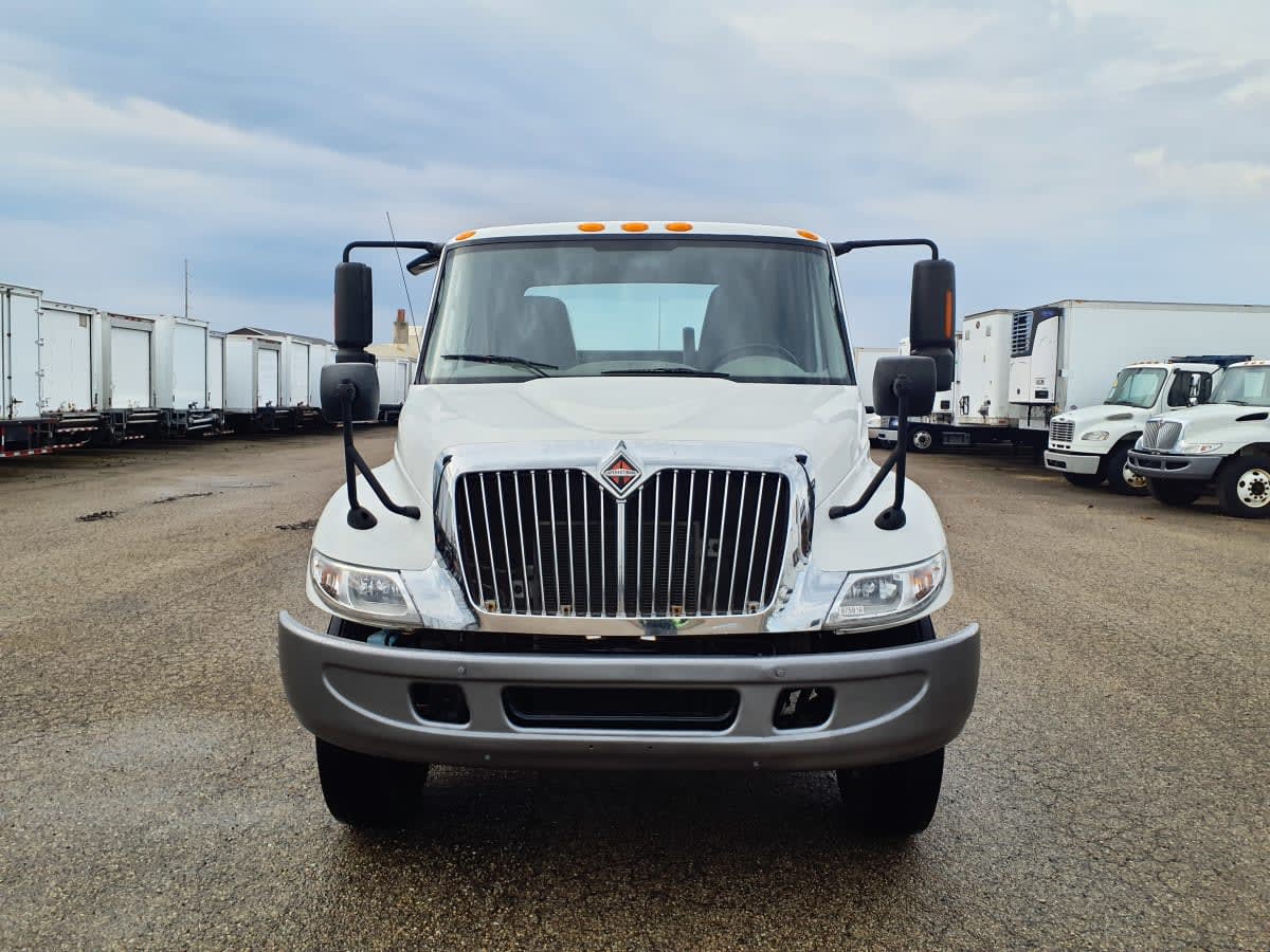 2019 Navistar International 4300 875916