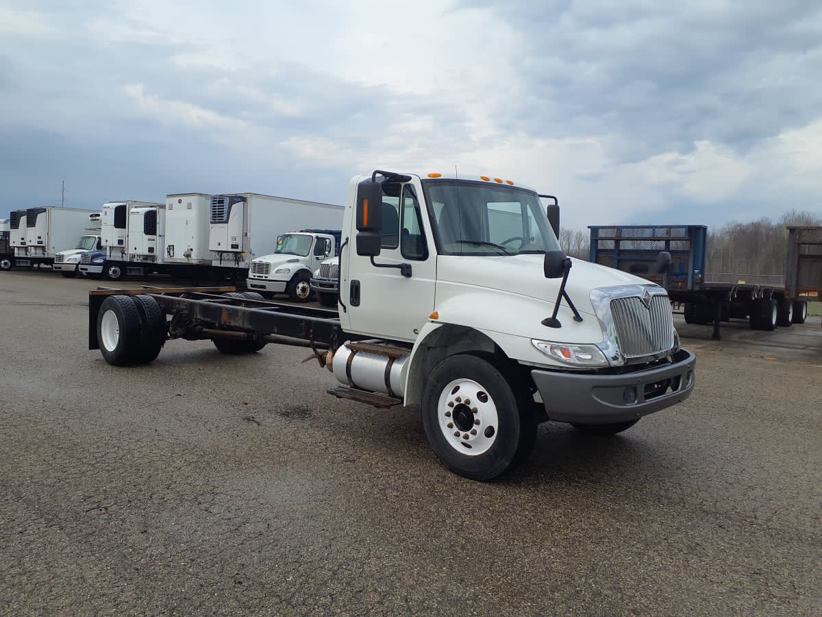 2019 Navistar International 4300 875916