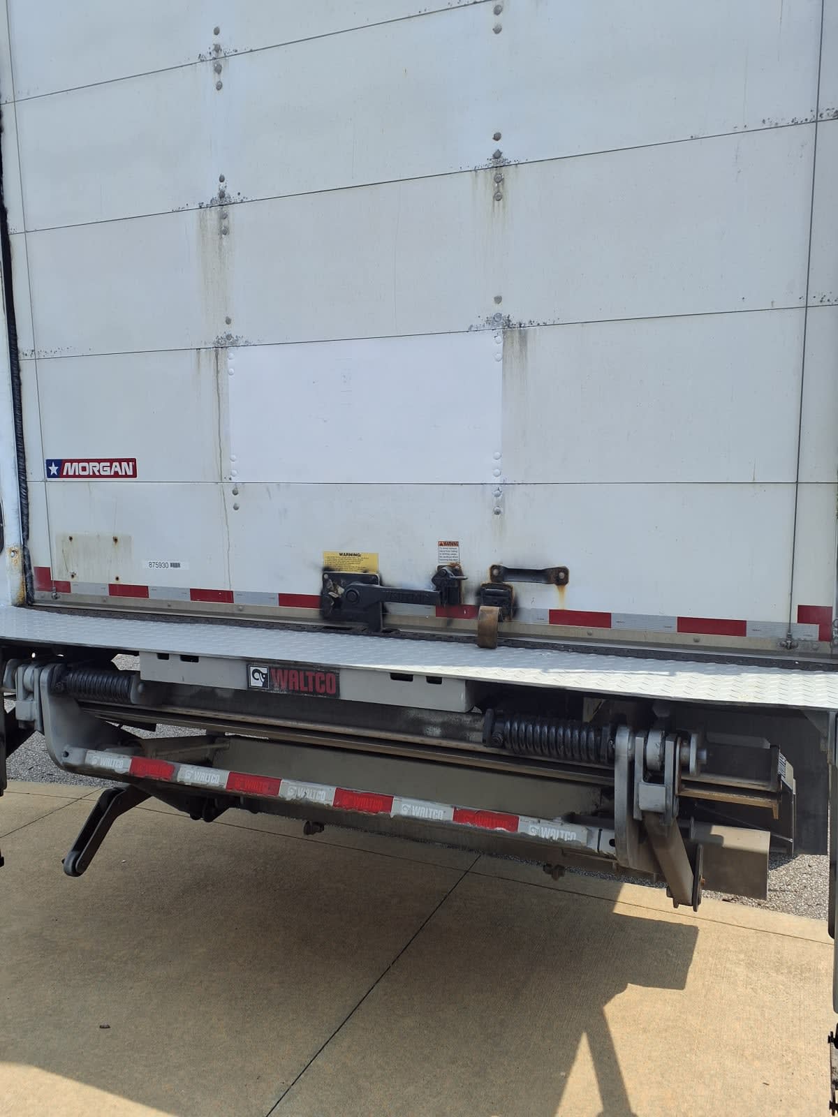 2019 Freightliner M2 106 875930