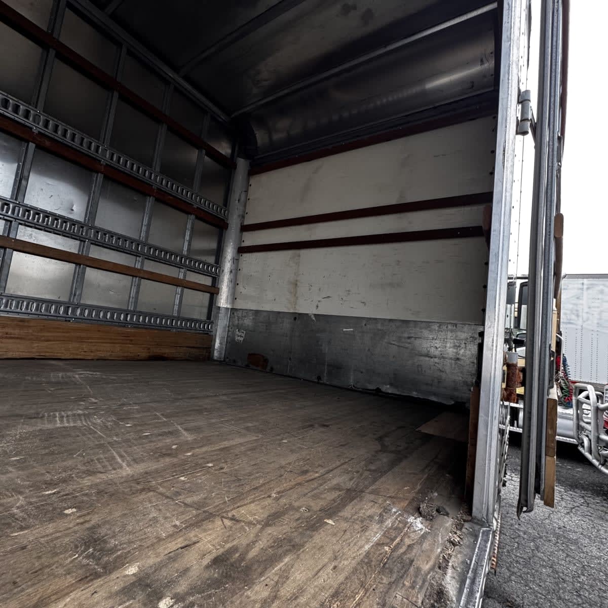 2019 Freightliner M2 106 875944