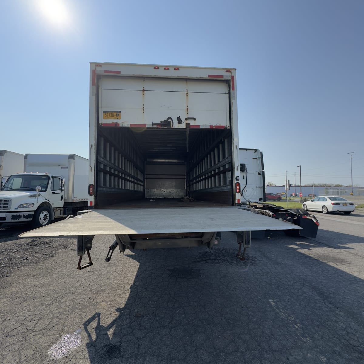 2019 Freightliner/Mercedes M2 106 875948