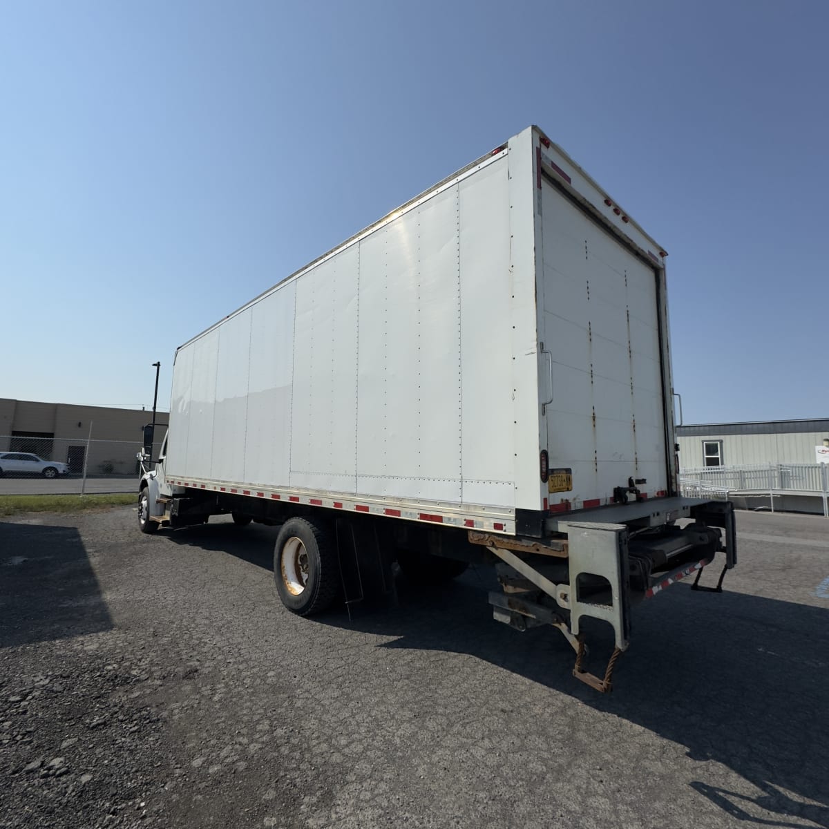 2019 Freightliner/Mercedes M2 106 875948