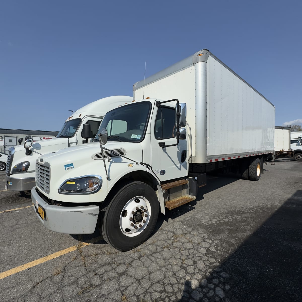 2019 Freightliner/Mercedes M2 106 875948