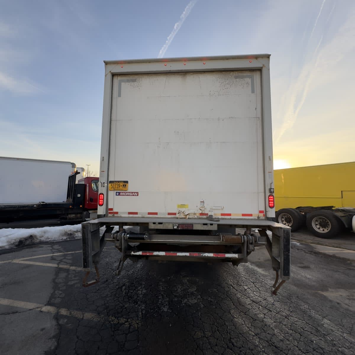 2019 Freightliner/Mercedes M2 106 875949