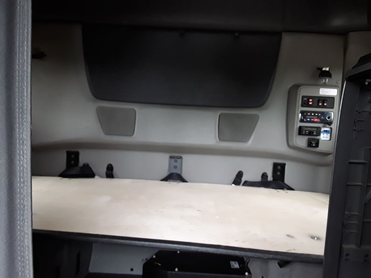 2019 Navistar International LT625 SLPR CAB 875963