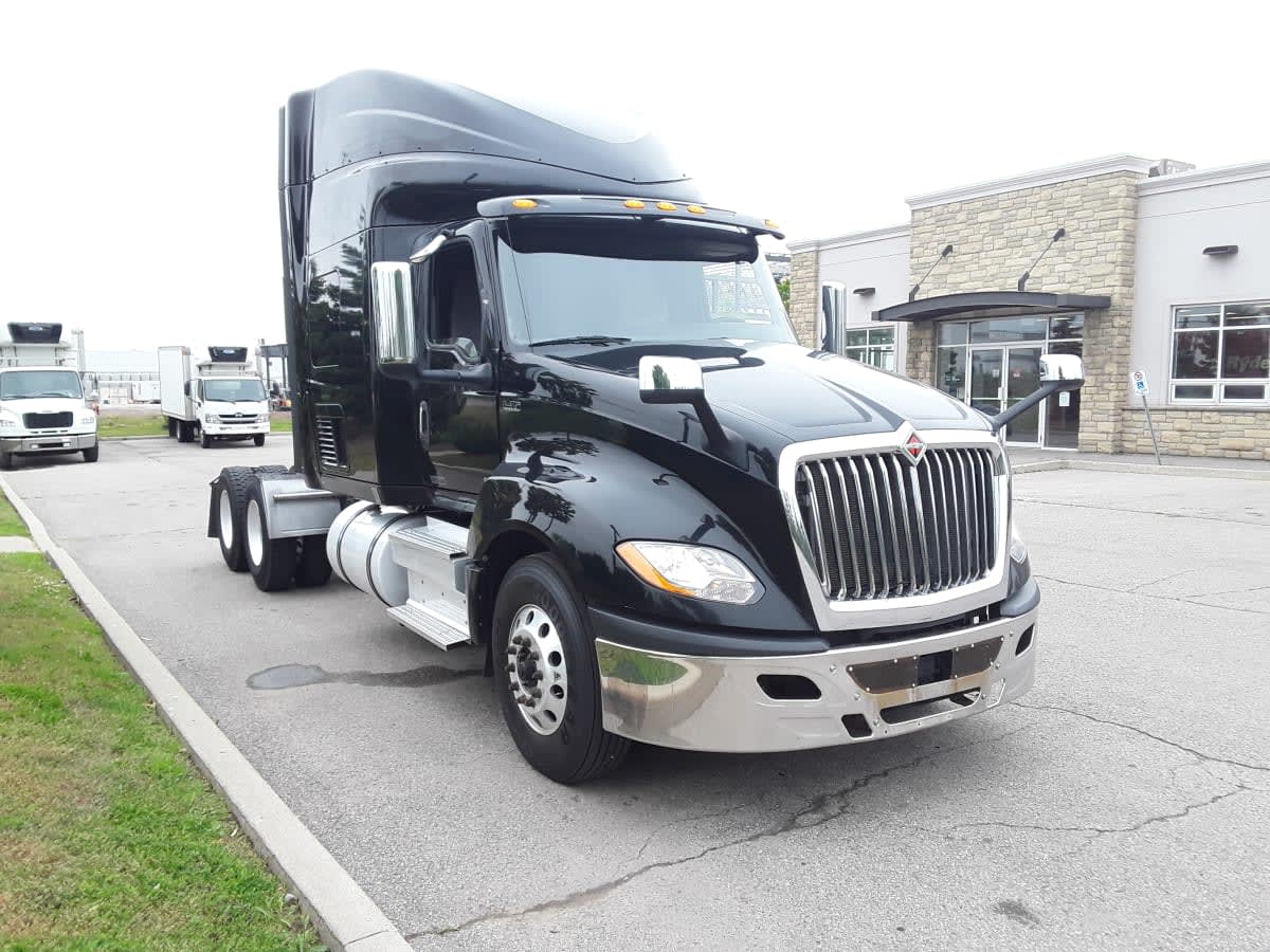 2019 Navistar International LT625 SLPR CAB 875976