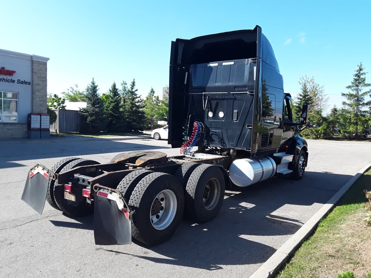 2019 Navistar International LT625 SLPR CAB 875978