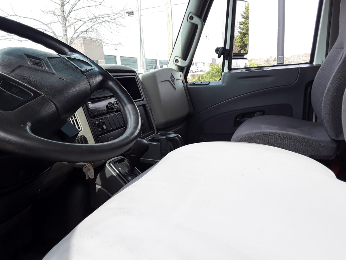 2019 Navistar International 4300 876021